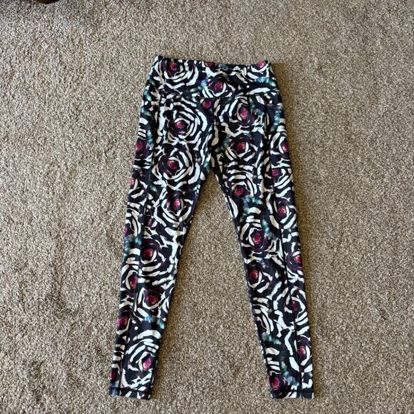 Constantly Varied Gear CVG Leggings Floral Rose Print Athletic Size Medium - Picture 2 of 4